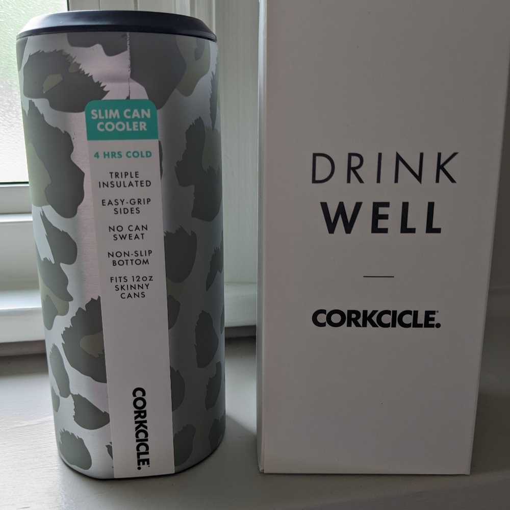 Corkcicle Slim Can Cooler Snow Leopard